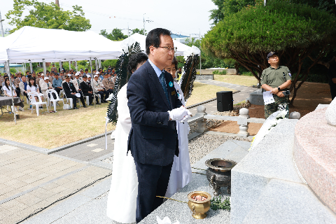 현충일 추념 행사 (46).JPG