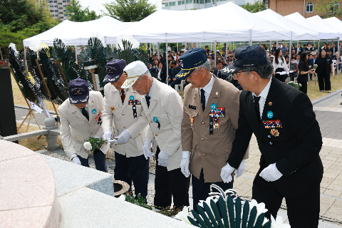 현충일 추념 행사 (97).JPG
