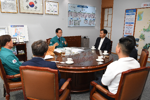 ㈜열매마을 성금 전달식 (15).JPG
