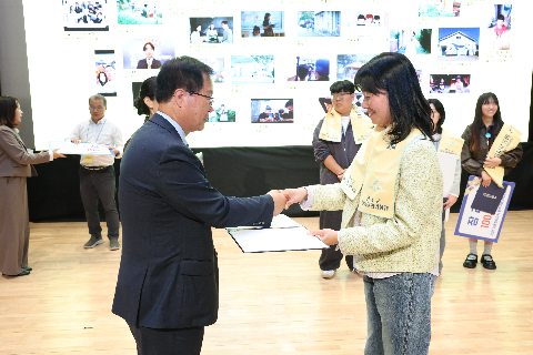 완주아동권리영화제 시상식 (66).JPG