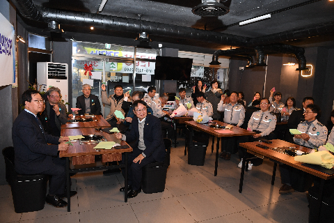 봉동둔산리 자율방범대 정기총회 (65).JPG