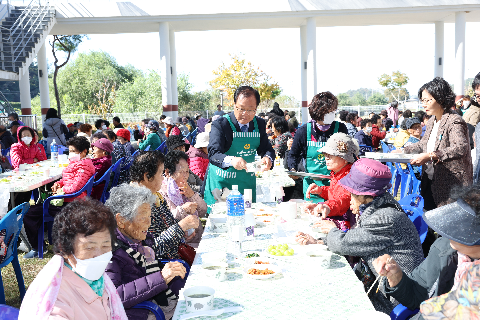 소양면 사랑의 밥차 행사 (38).JPG