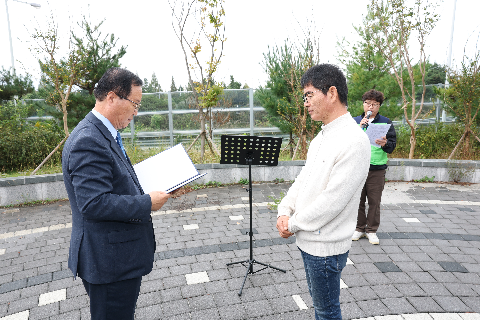 사랑드리봉사회와 함께하는 '초록발거음' (12).JPG