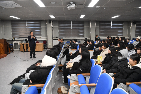 한별고등학교 학생 대상 특강 (6).JPG