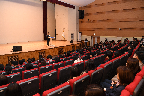 4월 직원월례회 (22).JPG