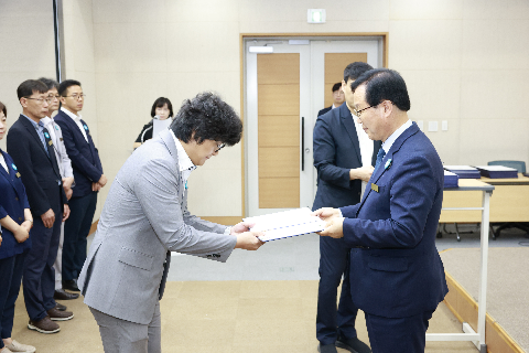 하반기 사령교부 6급이상 (88).JPG