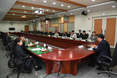 완주군 사회적경제 육성위원회 위촉식 (3).JPG