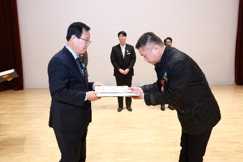 종무식 및 문성철 부군수 이임식 (86).JPG