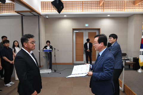 하반기 정기인사 사령교부 (115).JPG