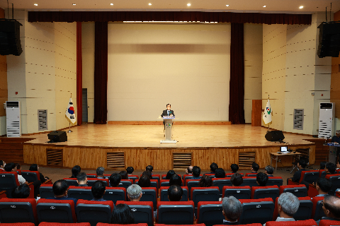 8월 직원 월례회 (8).JPG