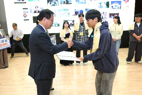 완주아동권리영화제 시상식 (50).JPG