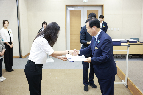 하반기 사령교부 6급이상 (74).JPG