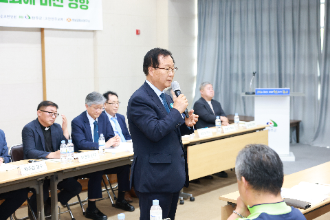 천주교 신앙공동체 심포지엄 (46).JPG