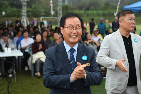 화산면민의날 노래자랑 시상 (1).JPG