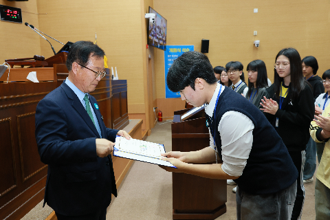 완주군 어린이·청소년의회 개원식 (51).JPG