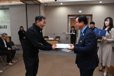 완주군 명예환경감시원 위촉식 및 간담회 (8).JPG