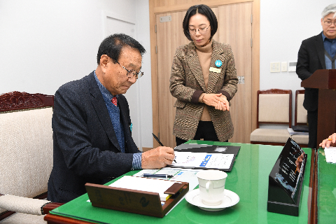 1일 군수 위촉식 (14).JPG