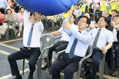 제60회 군민의날 대축제 (209).JPG