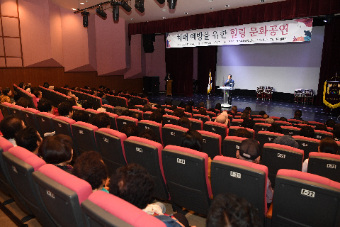 치매 예방을 위한 힐링문화공연 (3).JPG