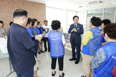 고산면 지역사회보장협의체 삼계탕 나눔행사 (8).JPG