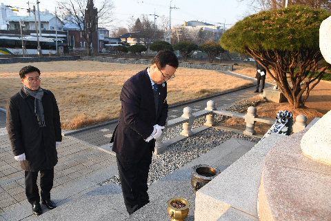 새해 충혼탑 참배 (8).JPG
