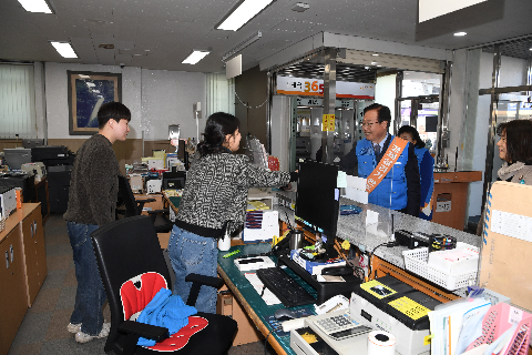 설맞이 고산시장 장보기 행사 (35).JPG