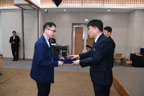 시설관리공단 직원 임용식 및 윤리경영 헌장선포 (67).JPG