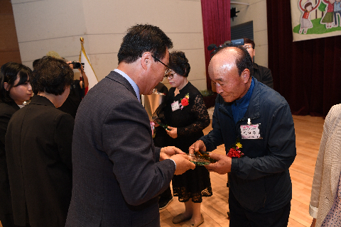 효도대상 및 어르신 위안 행사 (66).JPG