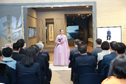 국립전주박물관 전시 개막식 (7).JPG