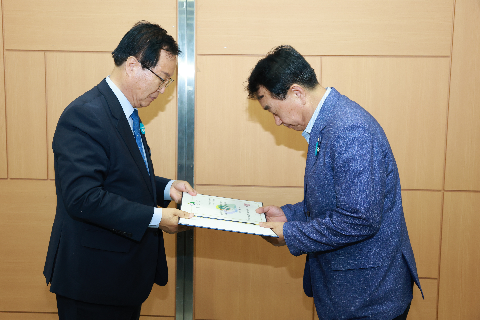완주인재육성재단 임시이사회 (11).JPG