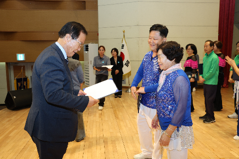 완주체육회장배 건강체조 경연대회 (92).JPG