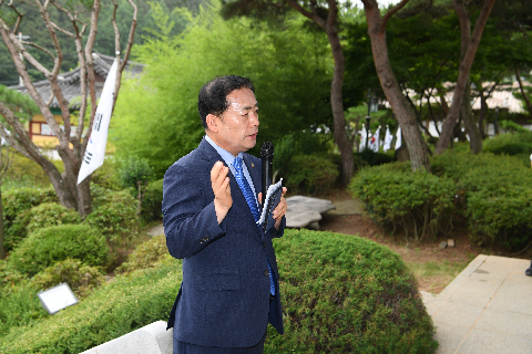 완주독립운동추모공원 재능기부 현판 기부식 (10).JPG