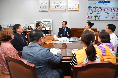 대한적십자 전북지사 상품권 전달식 (6).JPG