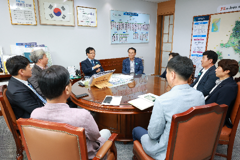 완주군체육회 영남산불 성금 전달식 (4).JPG