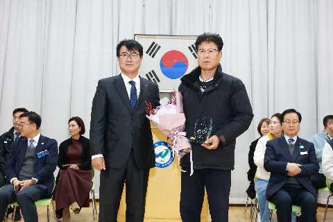 제9회 완주로컬푸드배 전국 배드민턴대회 (37).JPG