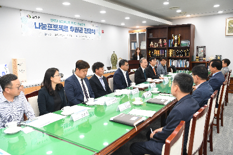 전북대 최고위과정 나눔프로젝트 후원금 전달식 (7).JPG