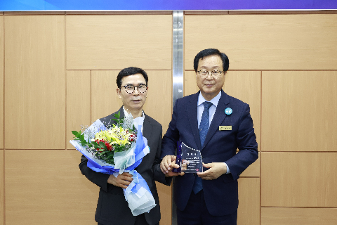 인재육성재단 이사회 (25).JPG