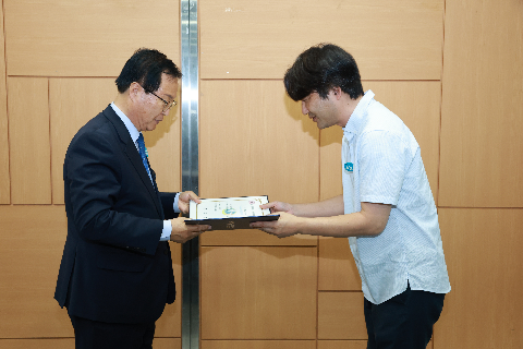 완주인재육성재단 임시이사회 (17).JPG