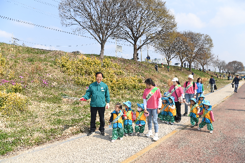 안보자문협의회 만경강 정화활동 (28).JPG