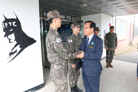 추석맞이 군부대 및 사회복지시설 방문 (5).JPG