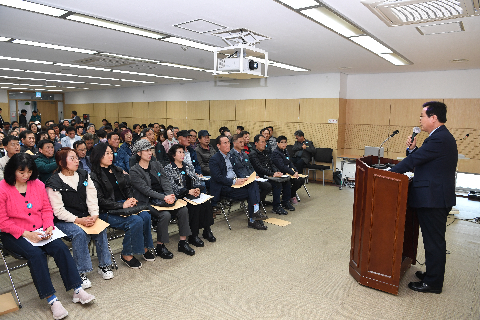 봉동읍 이장·부녀회장 연석회의 (12).JPG