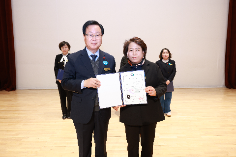 종무식 및 문성철 부군수 이임식 (159).JPG