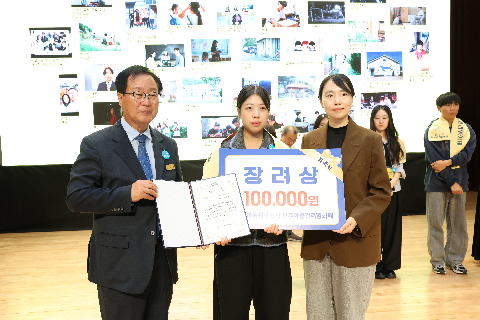 완주아동권리영화제 시상식 (34).JPG