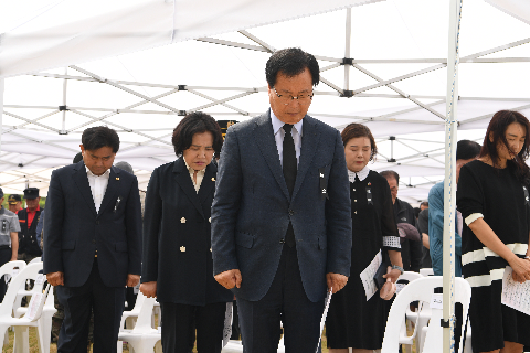 현충일추념식 (16).JPG