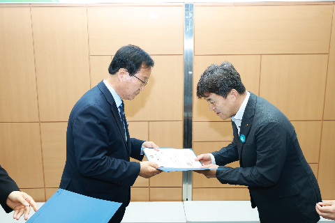 완주군민의날 행사 추진위원회 위촉식 (2).JPG