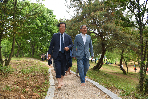 만가리황토맨발걷기선포식 (25).JPG