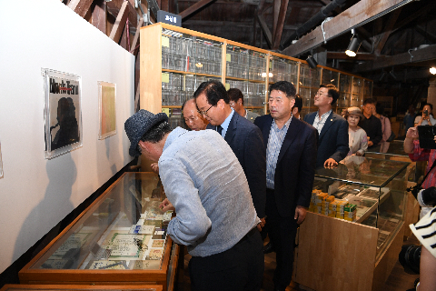 삼례책마을 DJ김광한 팝송전 (25).JPG