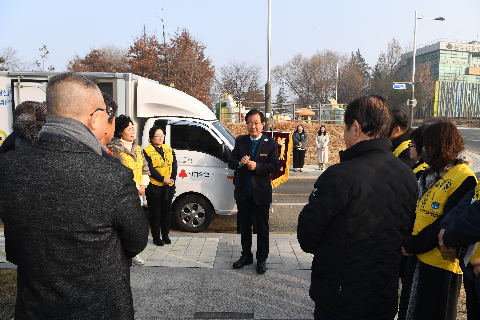 완주군자원봉사센터 사랑의밥차 차량 전달식 (1).JPG