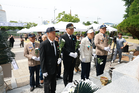 현충일 추념 행사 (57).JPG