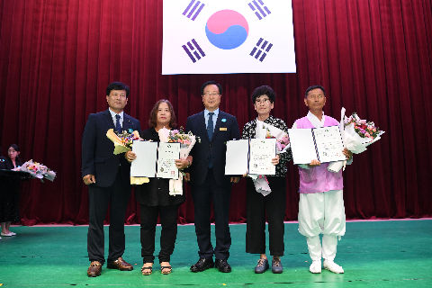 삼례읍 어르신 문화공연및 나눔행사 (19).JPG